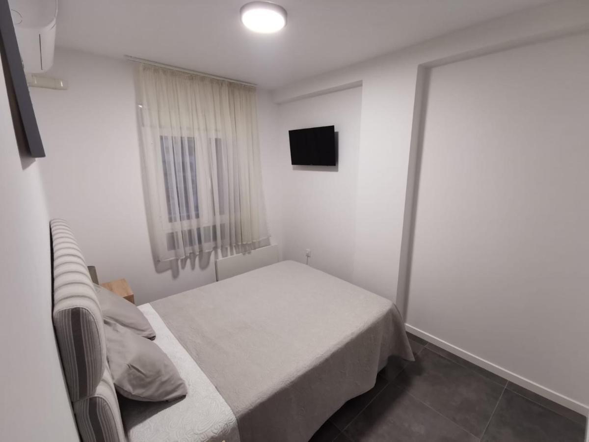 Perla Apartamento Appartement Orihuela Buitenkant foto